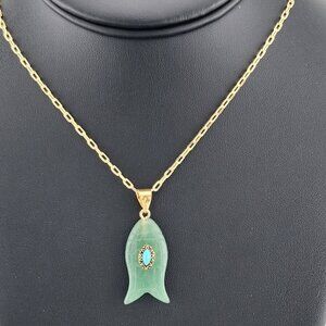 Under the Sea Vibes – Fish-Shaped Green Agate Necklace with Stone